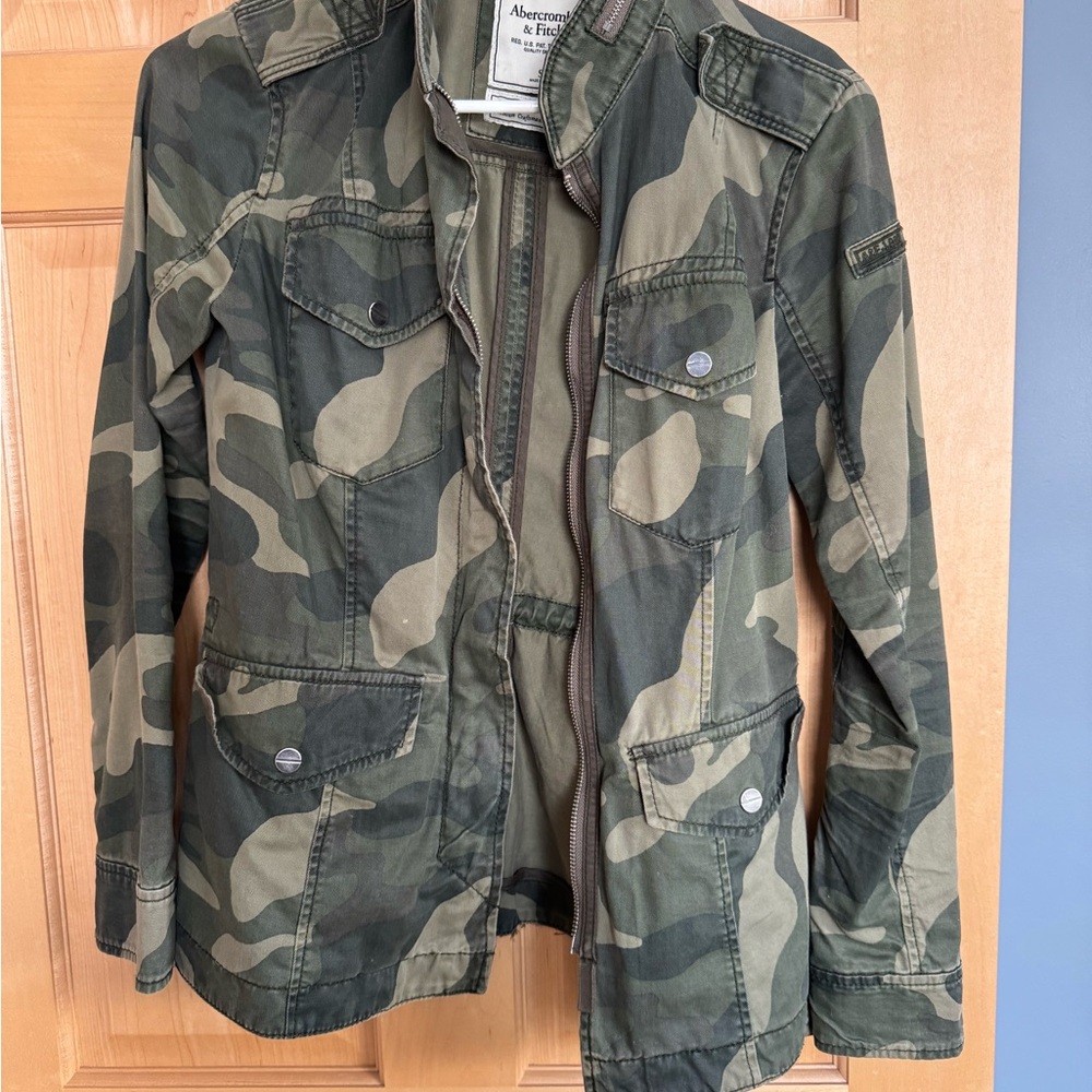 Abercrombie & Fitch Olive Camouflage Jacket